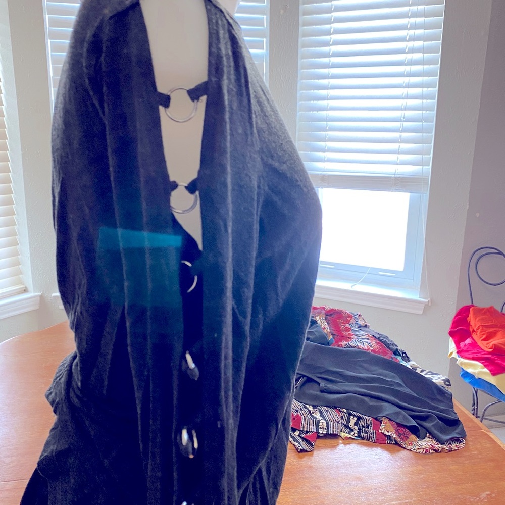 Grey woman’s top